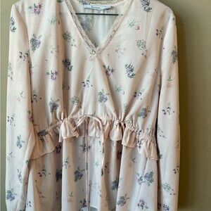 Floral V-Neck Blouse